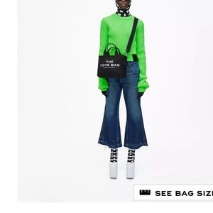 Marc Jacob’s authentic tote bag NEVER WORN OR USED!!